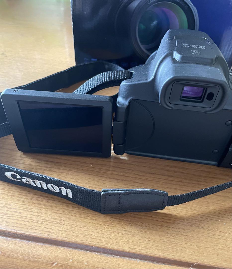 【ほぼ未使用に近いです】Canon PowerShot SX70HS