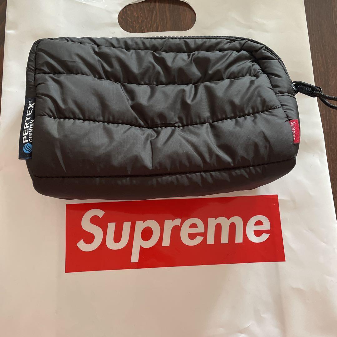 Supreme Puffer Pouch　ポーチ Supreme Puffer Pouch (FW22) - $48