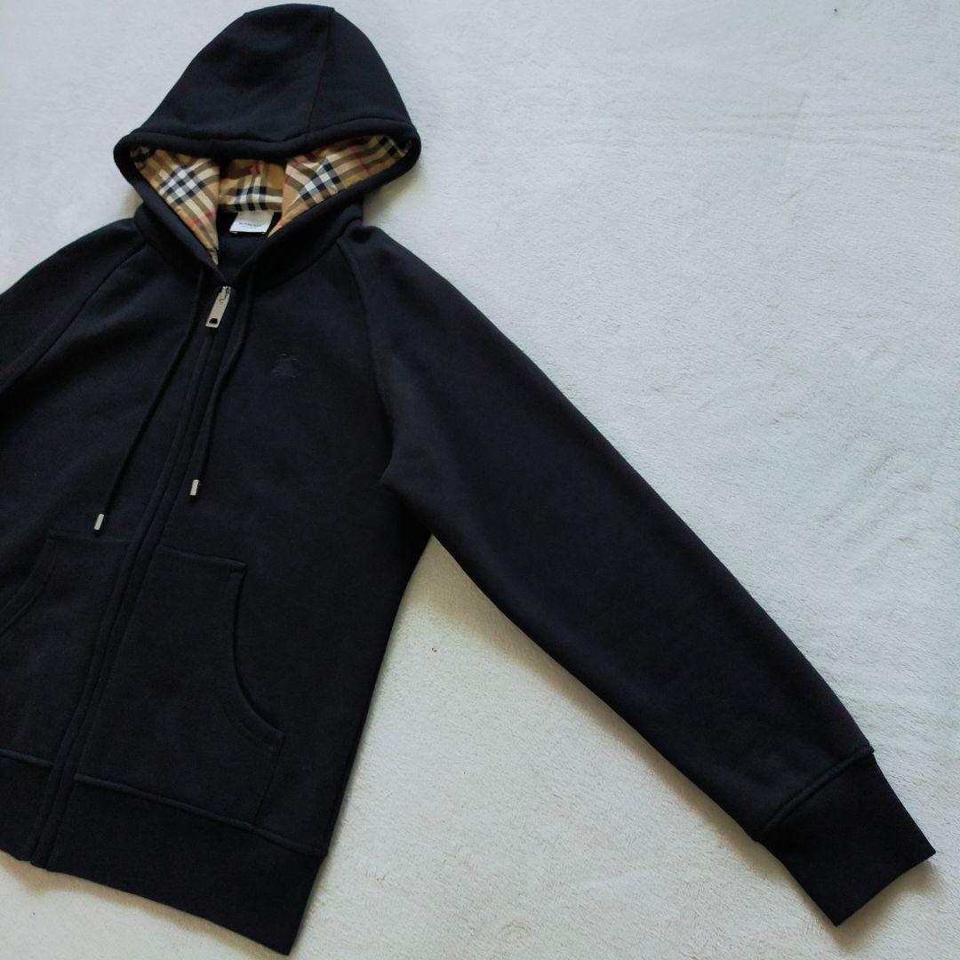 現行　バーバリー　Burberry スウェット　トレーナー　ノバチェック　黒 現行バーバリーBurberry スウェットトレーナーノバチェック黒