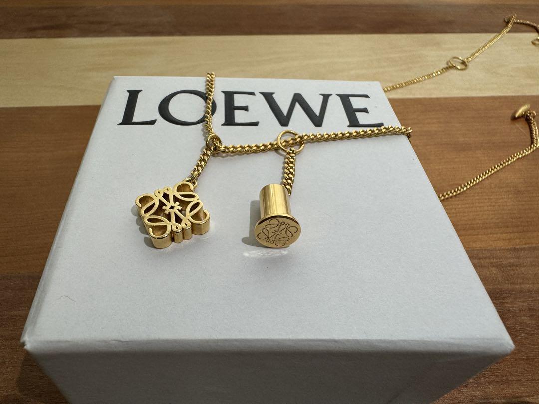 LOEWE ロエベ パーソナライゼーションネックレス メンズも着用可 LOEWE ロエベ パーソナライゼーションネックレス メンズも着用可
