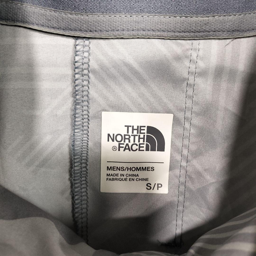 ✩ノースフェイス✩薄手ナイロンジャケット メンズM グレー ✩ノースフェイス✩薄手ナイロンジャケット メンズM グレー