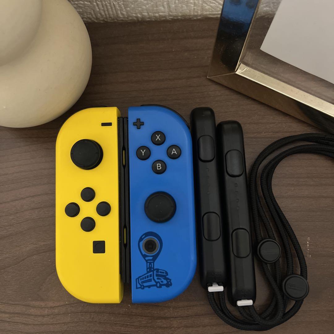 NintendoSwitch ジョイコフォートナイトspecialストラップ付属
