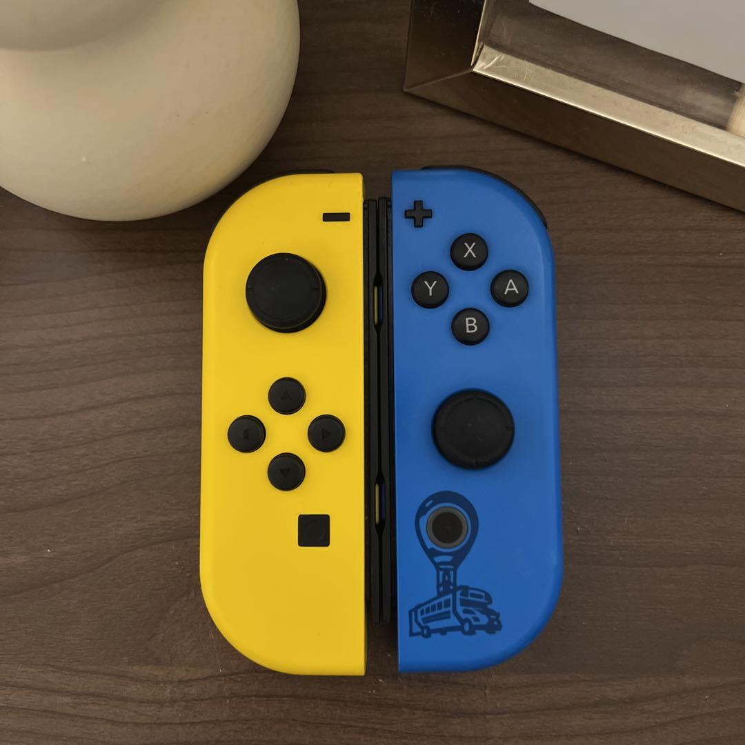 NintendoSwitch ジョイコフォートナイトspecialストラップ付属