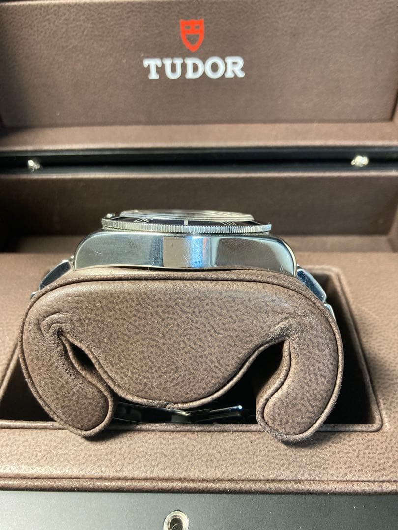 ロゴ廃盤ブルー色