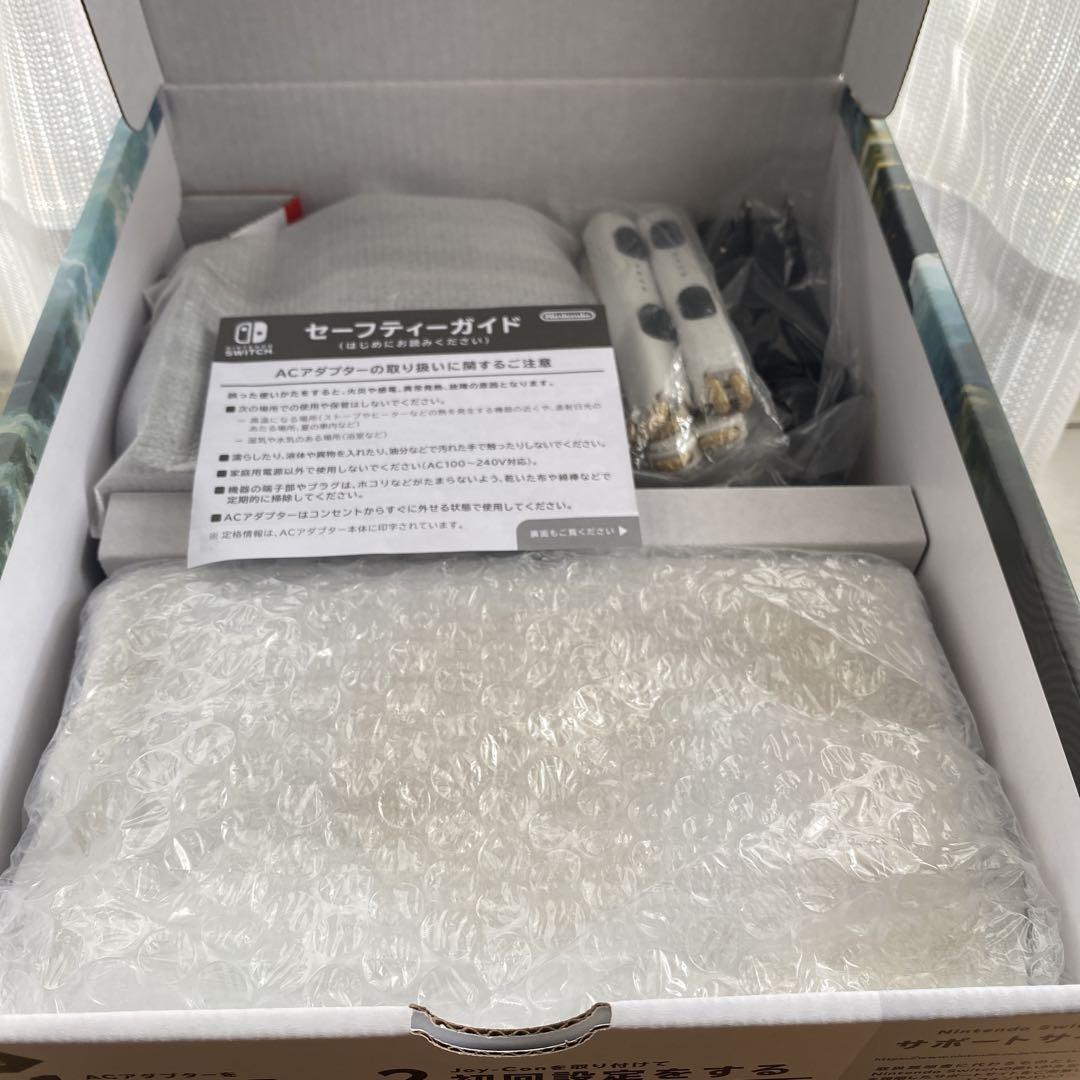 美品 Nintendo Switch 有機ELモデル ティアキンエディション