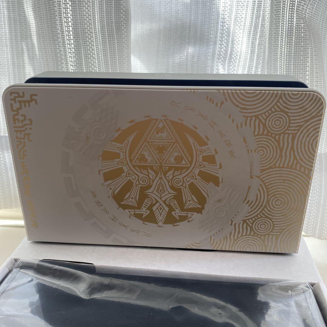 美品 Nintendo Switch 有機ELモデル ティアキンエディション