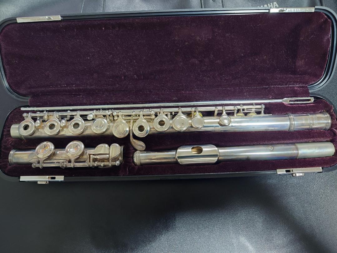 フルート　YAMAHA　ケース付き