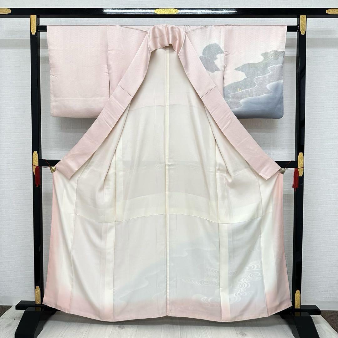 暈し染に渦模様