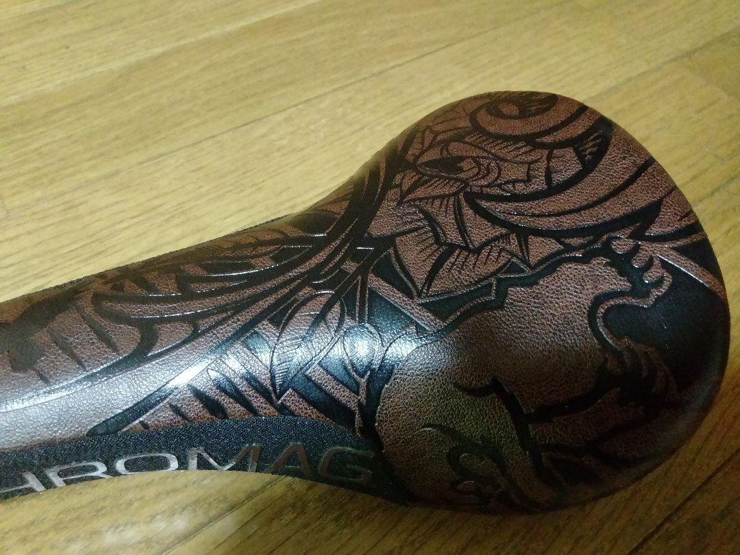 希少 クロマグ サドル 美品