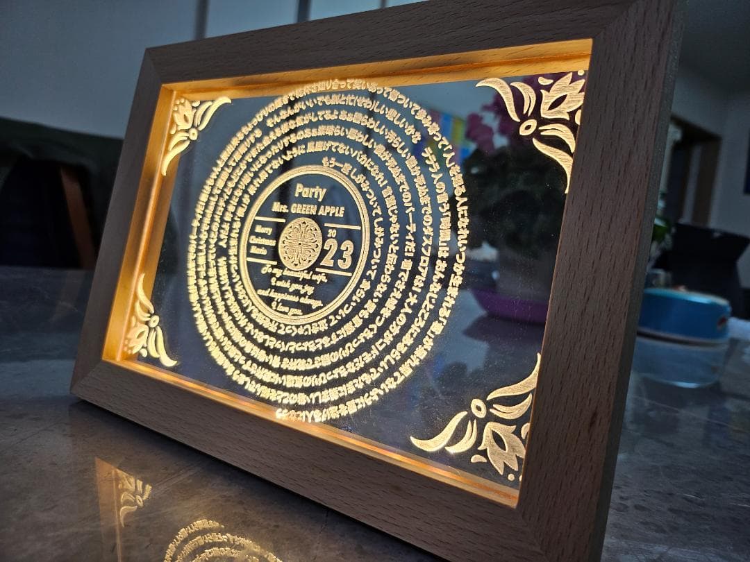 世界にひとつだけの光る音楽ギフト あなたの想いをLEDサインに