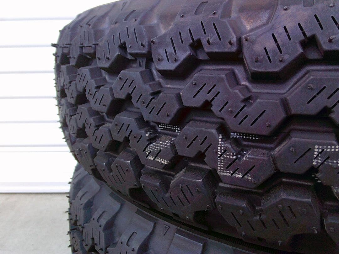 送料込☆ヨコハマジオランダーKT☆145/80R12☆ブラックホイール☆軽トラ等 送料込☆ヨコハマジオランダーKT☆145/80R12☆ブラックホイール☆軽トラ等