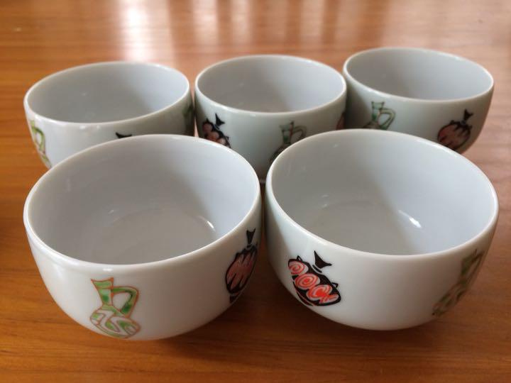 メルカリ 昭和40年代 可愛い絵柄の湯呑みセット 食器 1 0 中古や未使用のフリマ メルカリ 昭和40年代 可愛い絵柄の湯呑みセット 食器 1 0 中古や未使用のフリマ
