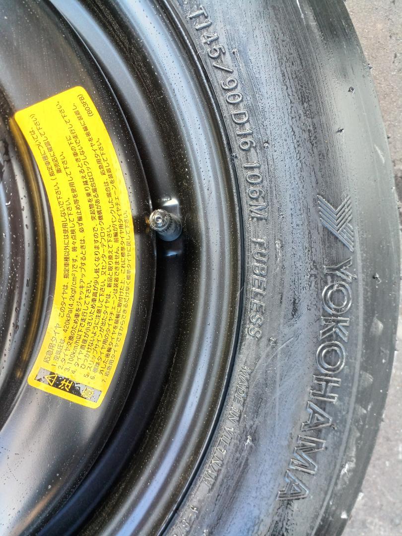 スペアタイヤ　T145/90D16 106M Tubeless