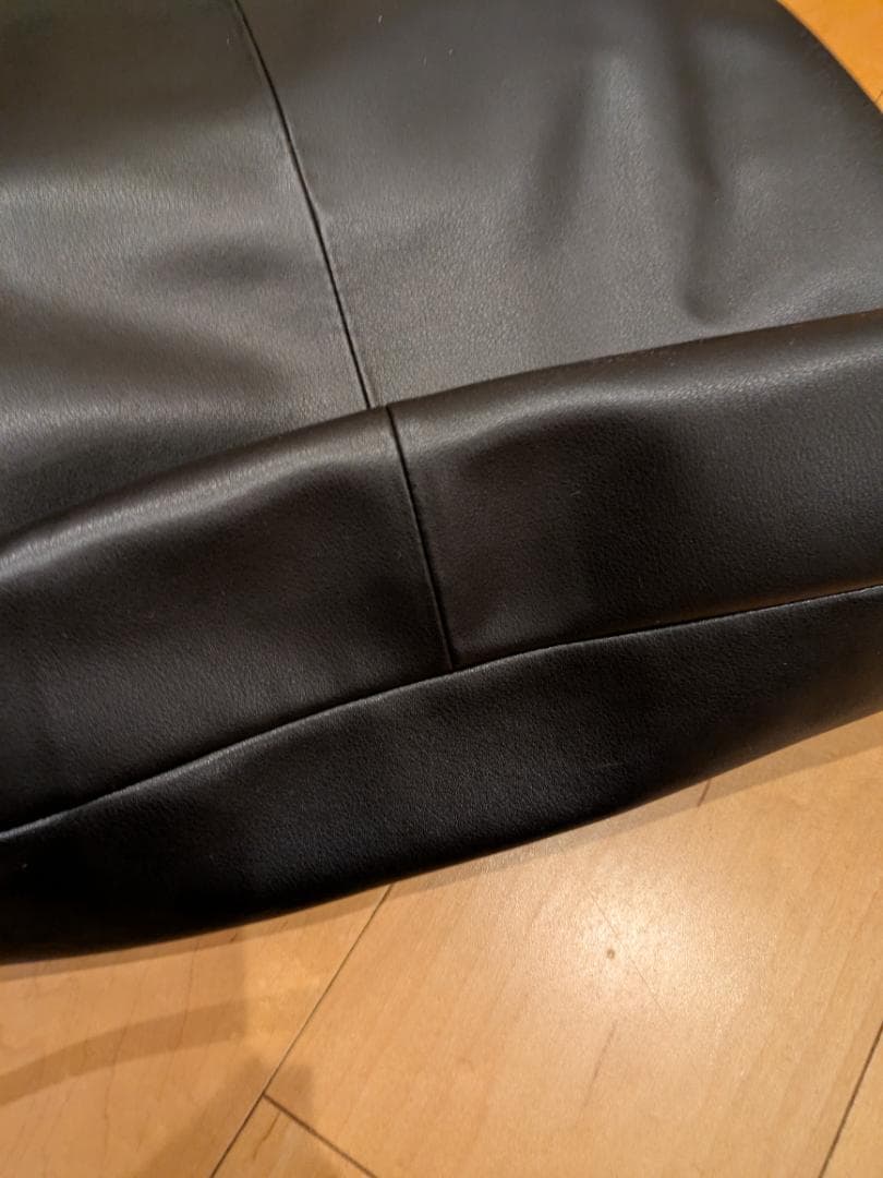 MIU MIU レザートートバッグ ハンドバッグ ブラック MIU MIU レザートートバッグ ハンドバッグ ブラック