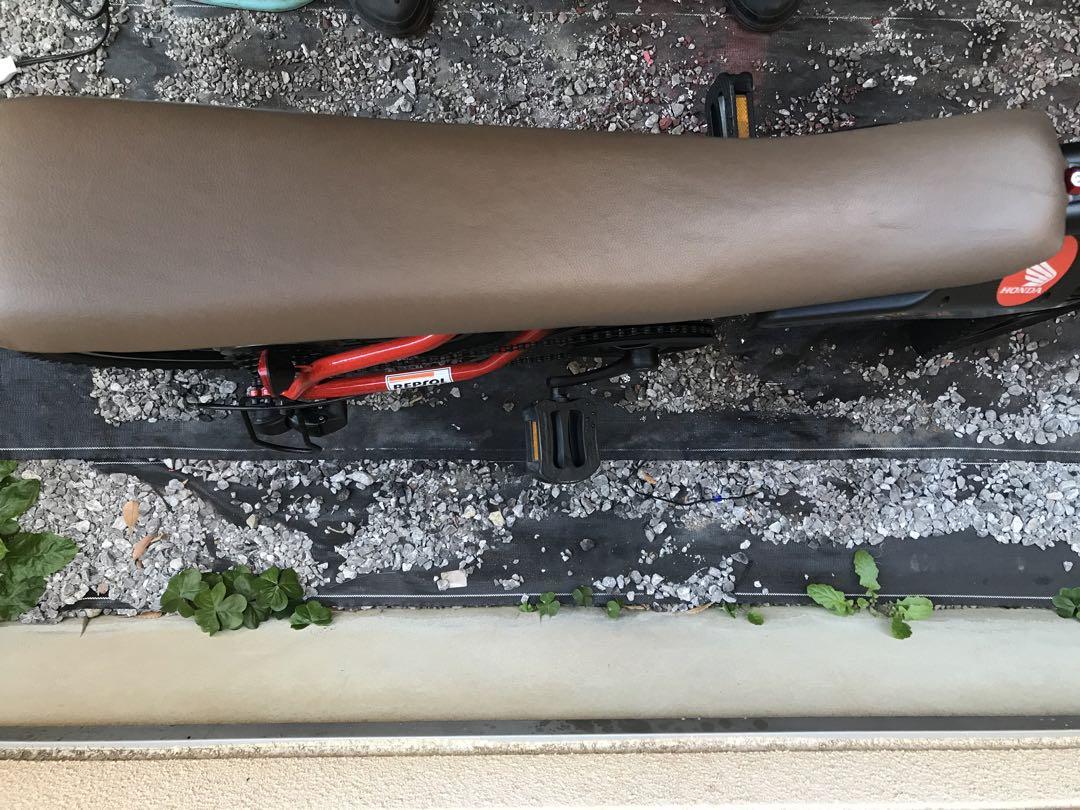 モトクロスタイプ　自動車です　マルケスバージョン