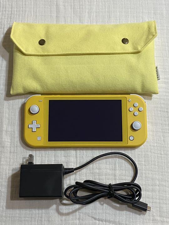 高級品市場 家庭用ゲーム本体-【美品】Nintendo Switch LITE イエロー Pixel 美品 Switch イエロー 本体 LITE Switch Nintendo 家庭用ゲーム本体