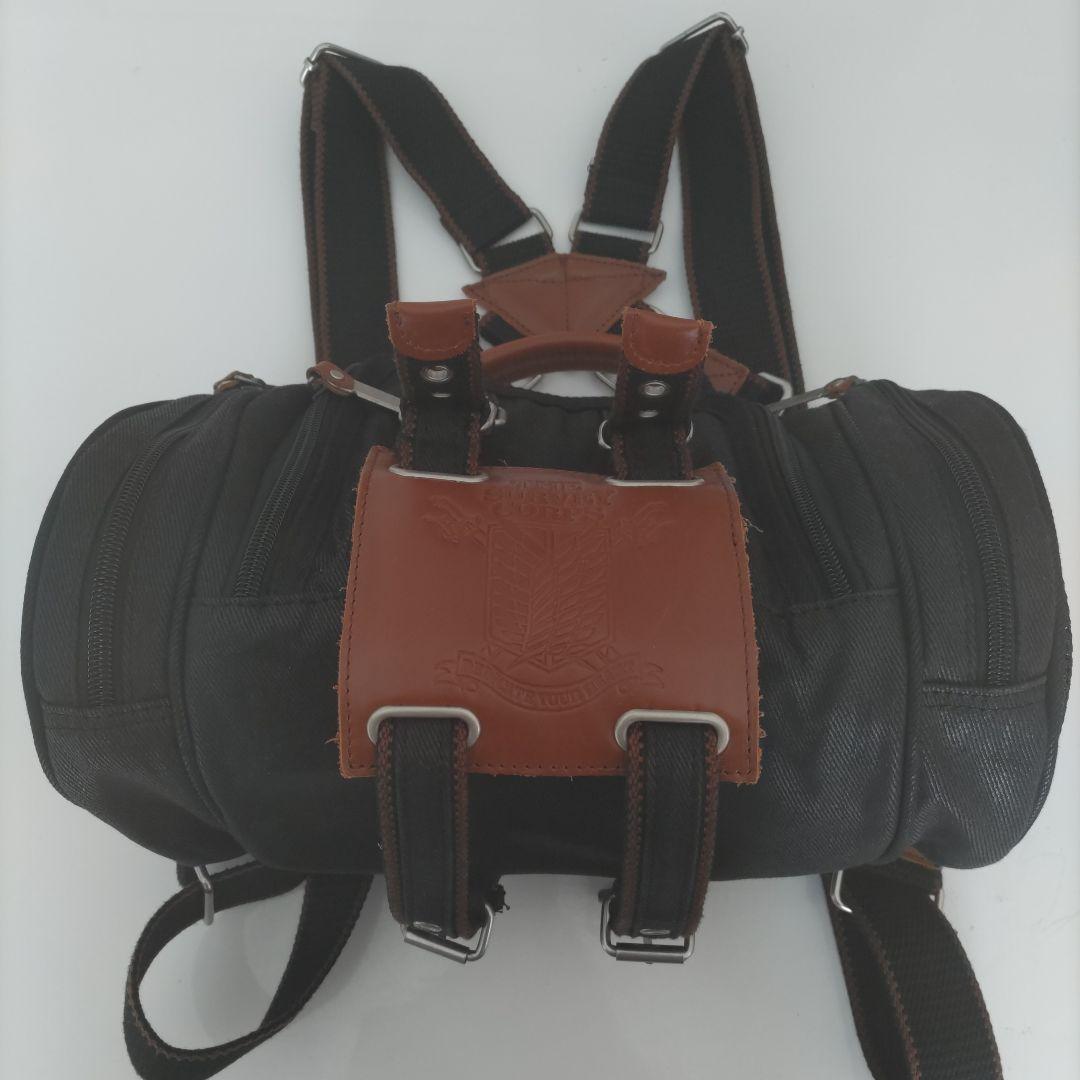 進撃の巨人コラボ 4WAYバッグ DEVICE 立体機動ポーチ