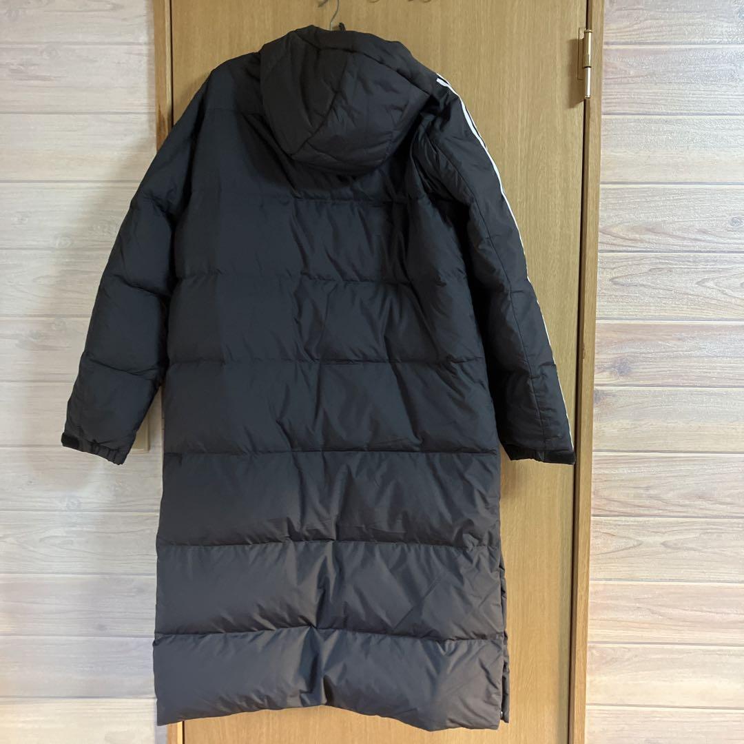 adidasダウンベンチコートＯサイズ
