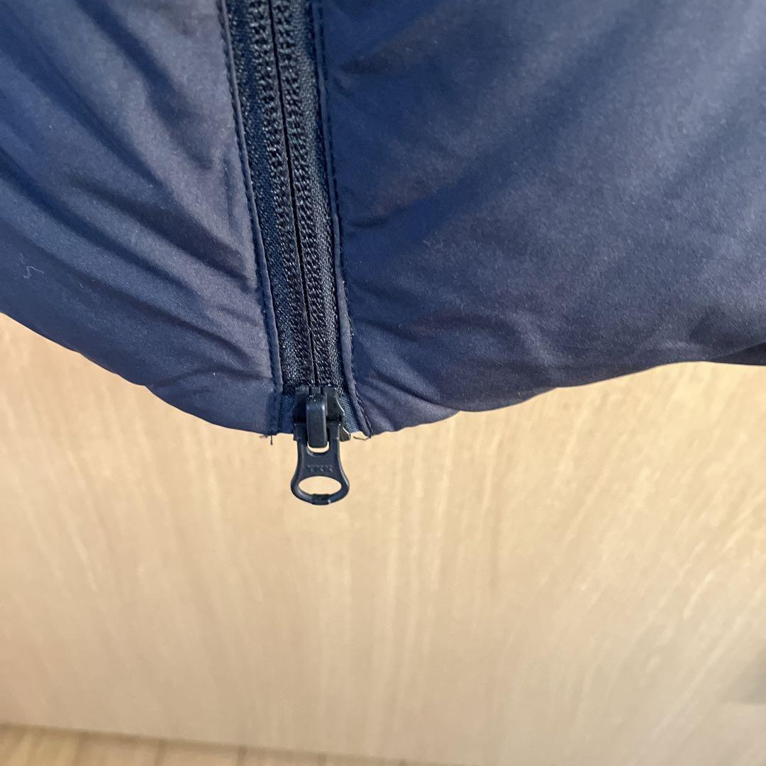 adidasダウンベンチコートＯサイズ