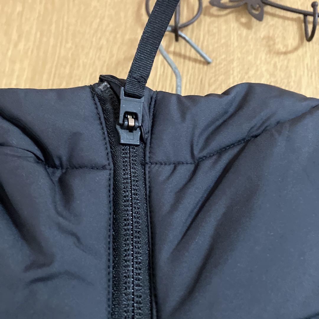 adidasダウンベンチコートＯサイズ