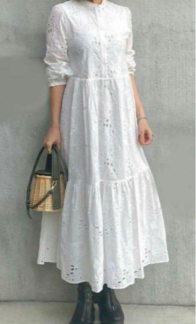 完売/新品】ZARA カットワーク刺繍ワンピース S