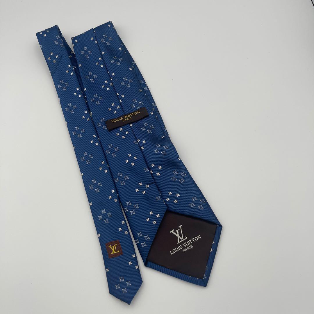 ルイヴィトン Louis Vuitton ネクタイ スターズ　シルク100%
