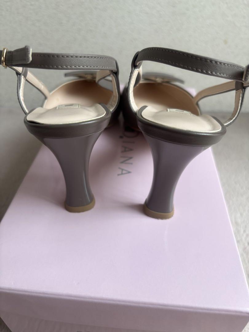 美品　ダイアナ　バックストラップパンプス　23cm