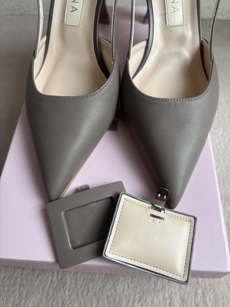 美品　ダイアナ　バックストラップパンプス　23cm