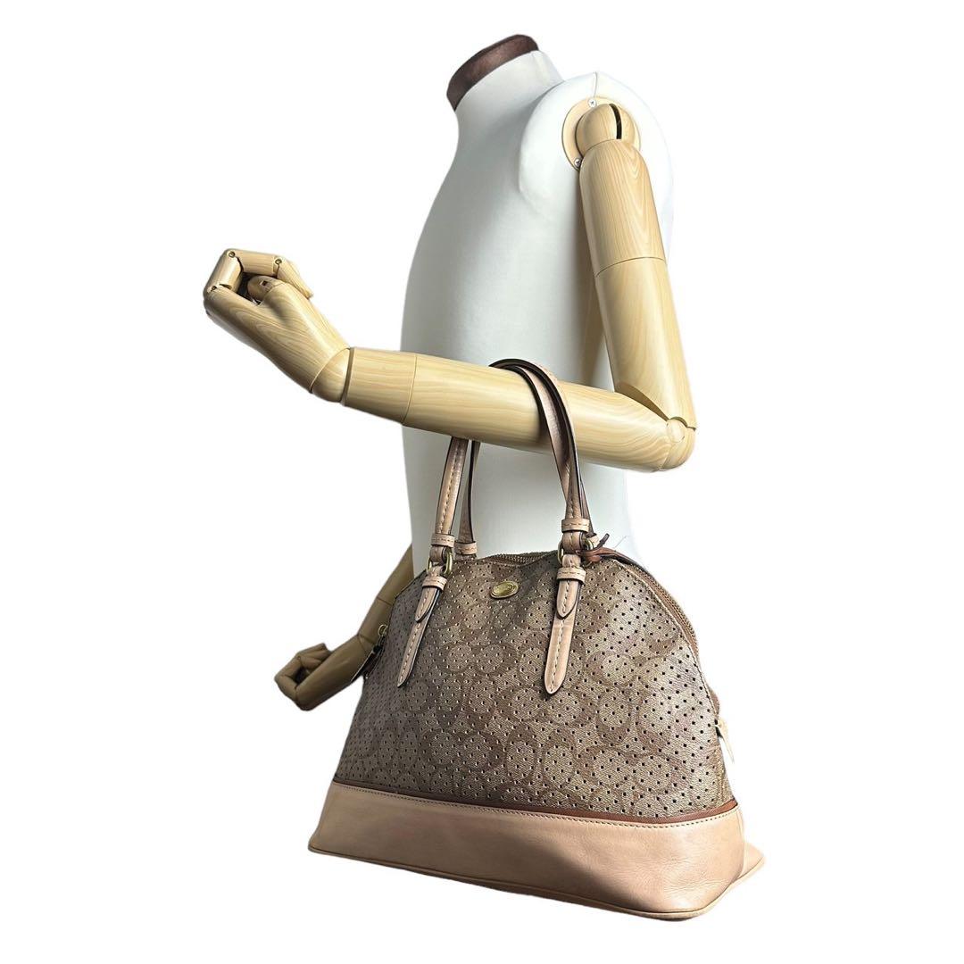 最大5万円OFFクーポン! COACH 1698 ハンドバック 手提げ シグネチャー