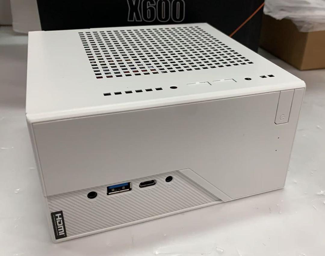 ★ASRock DeskMini X600 AMD Ryzen対応