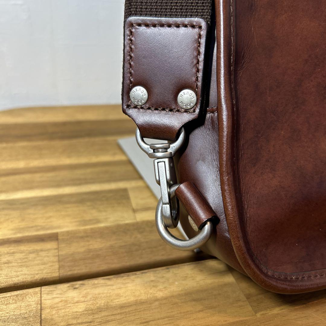 【美品】HERGOPOCH エルゴポック ボディバッグ　本革　レザー