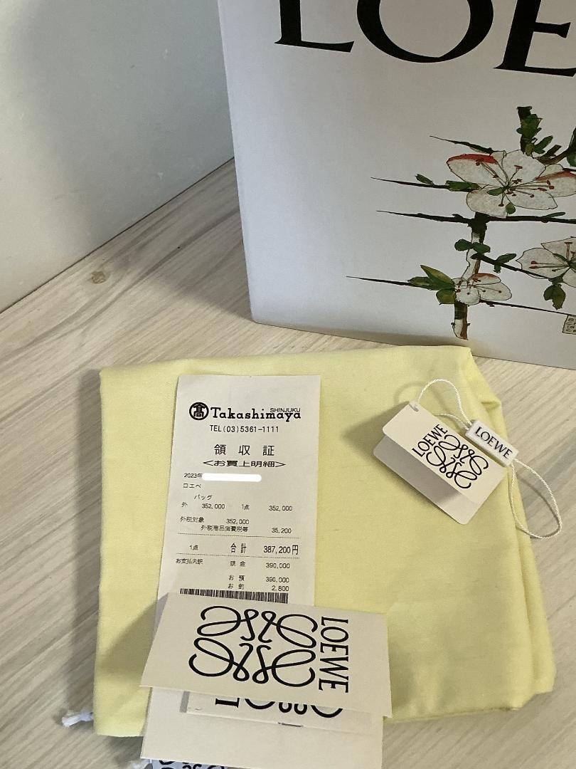LOEWE ベージュ ショルダーバッグ