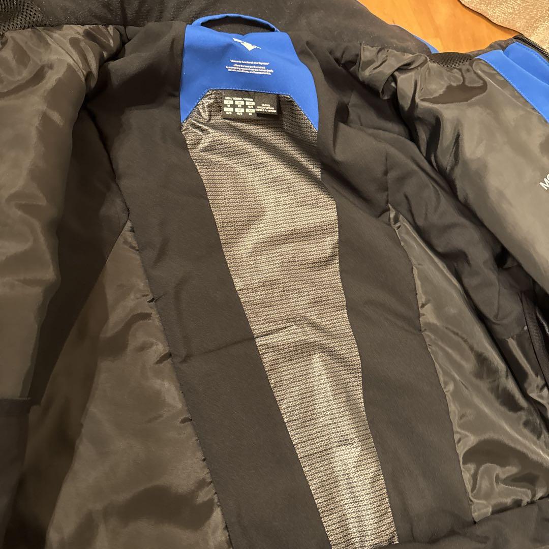 DESCENTE ウィンタースポーツウェア Mサイズ