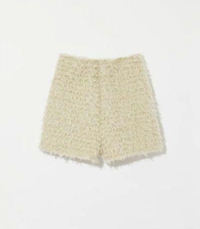 FLUFFY SHORT