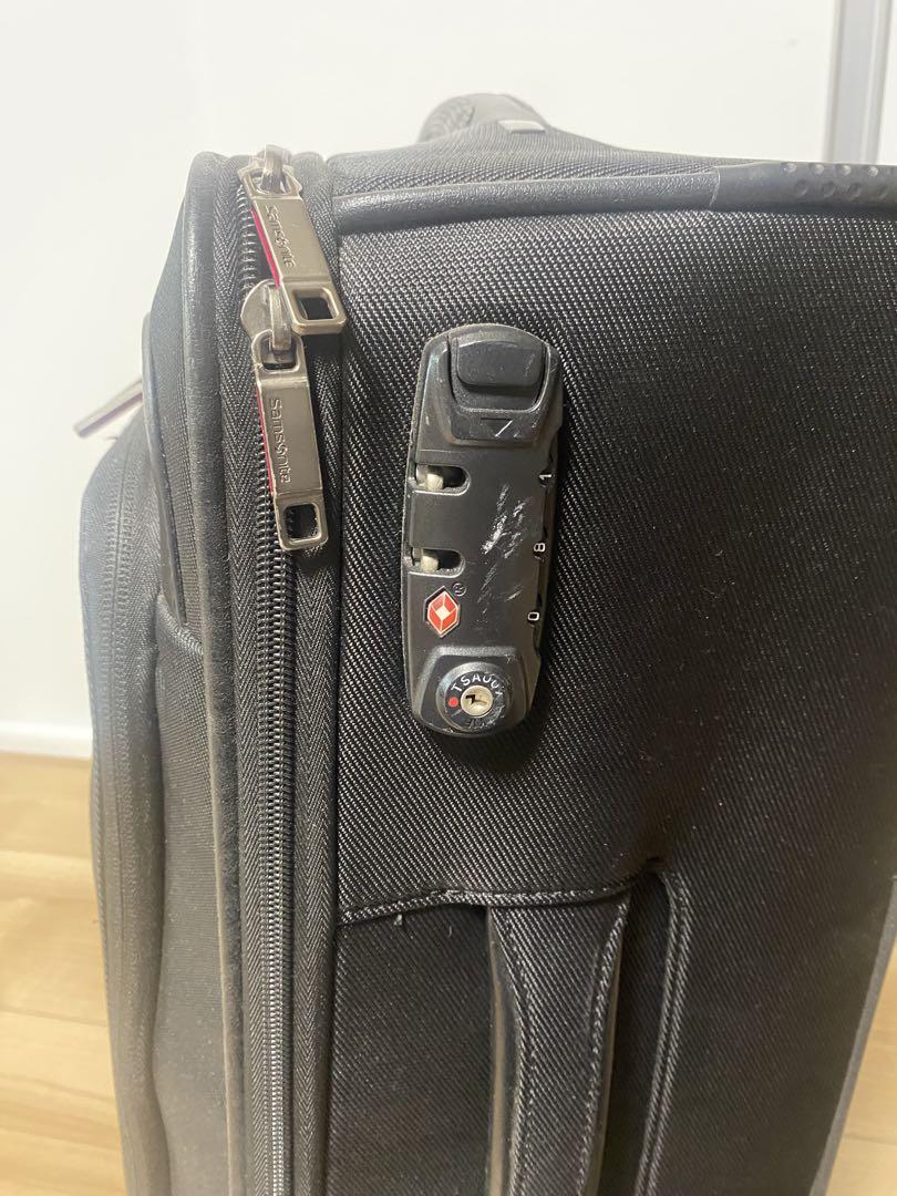 お値下げ中‼️サムソナイト ブラック キャリーケース　Samsonite