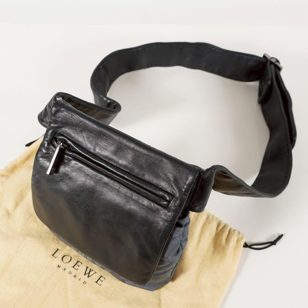 【くらげさん専用】LOEWE ショルダーバッグ キャンバス レザー 美品✨】LOEWE ロエベ ショルダーバッグ レザー×キャンバス