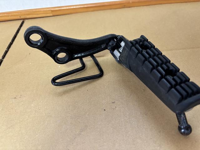 SR400 純正 フォワードステップ