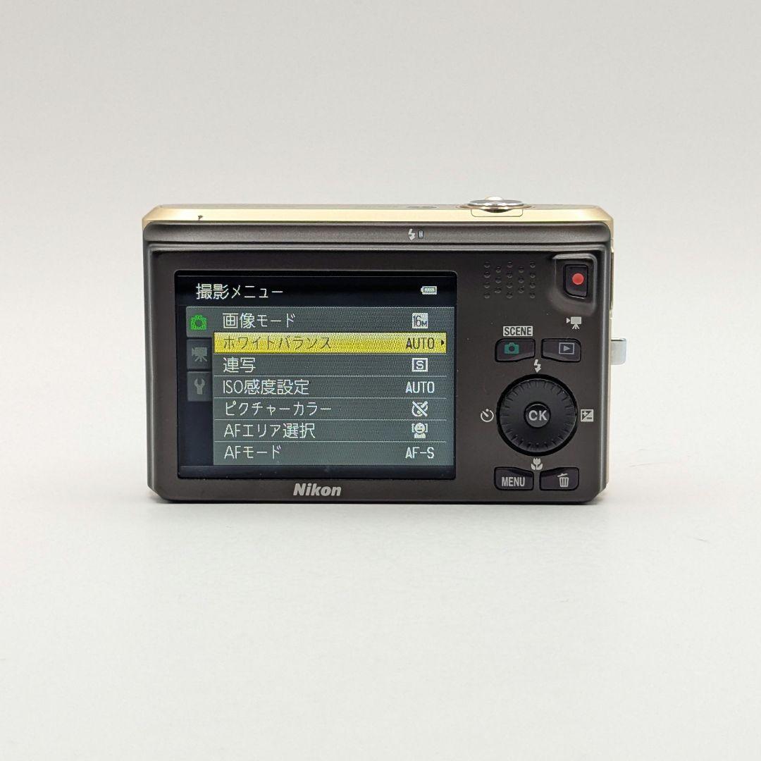 Nikon COOLPIX S6300 ゴールド