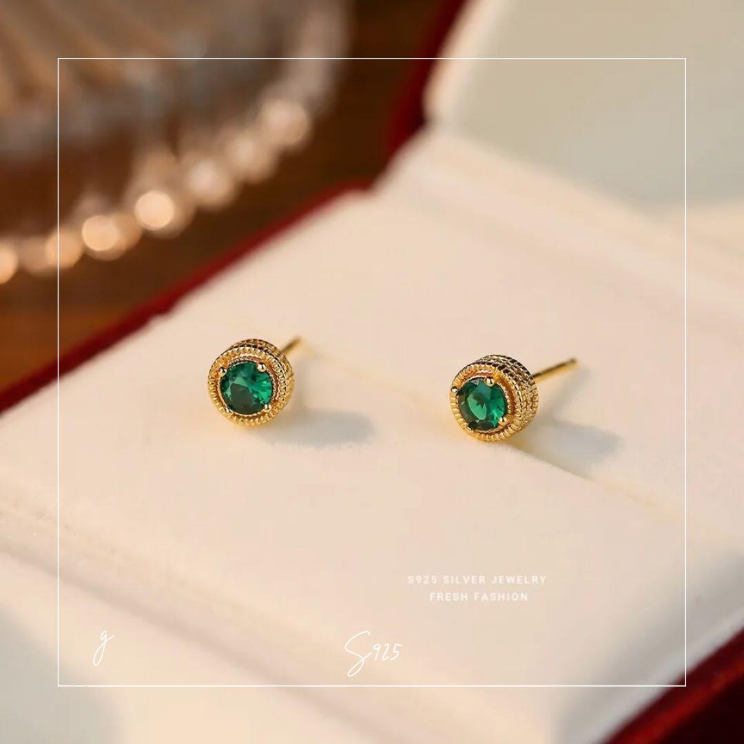 100Pg【芸術】エメラルド　ピアス　グリーン　芸術的　S925　K18コート