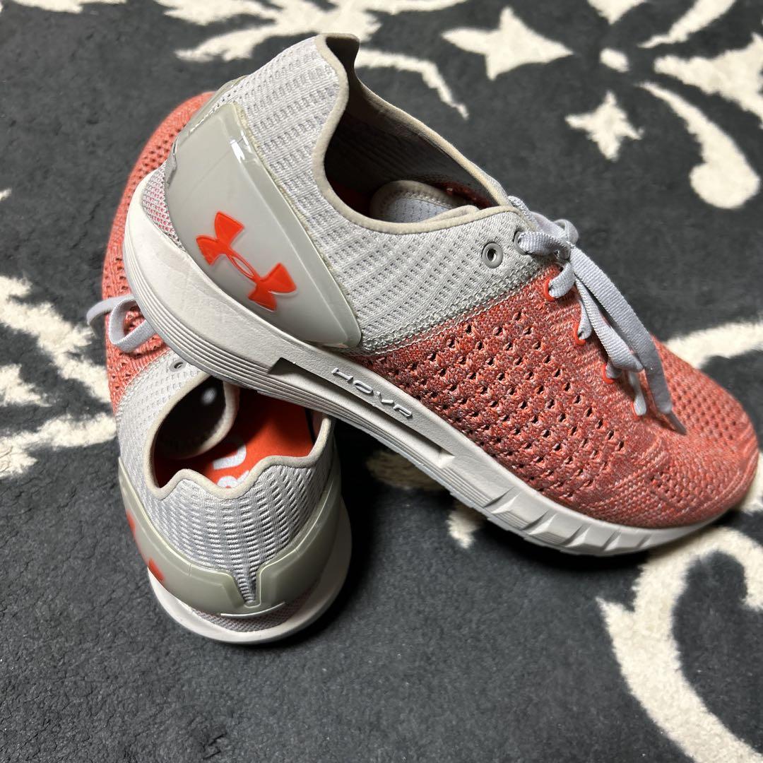 Under Armour ランニングシューズ