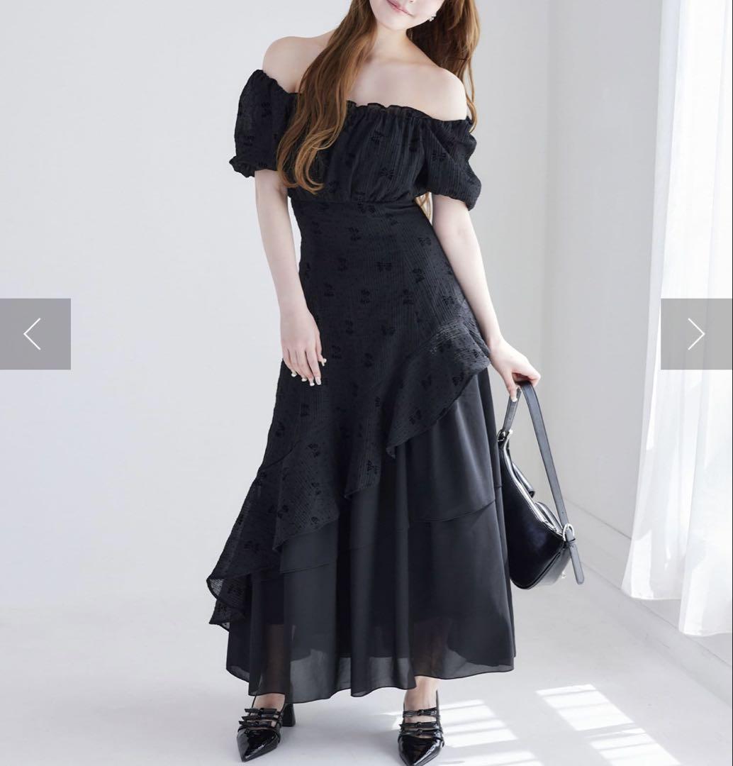 極美品　2way オフショルダー黒ロングワンピース フレア　蝶々　バタフライ