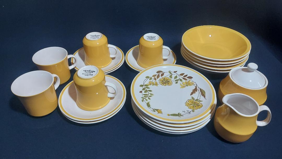 食器 Mikasa Breakfast Set
