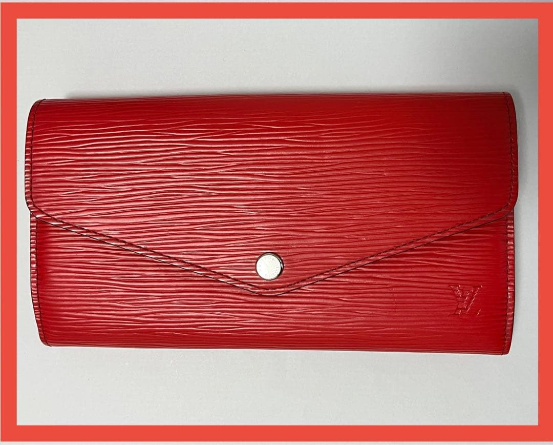 【未使用級】Louis Vuitton エピレザー レッド長財布　ルイヴィトン