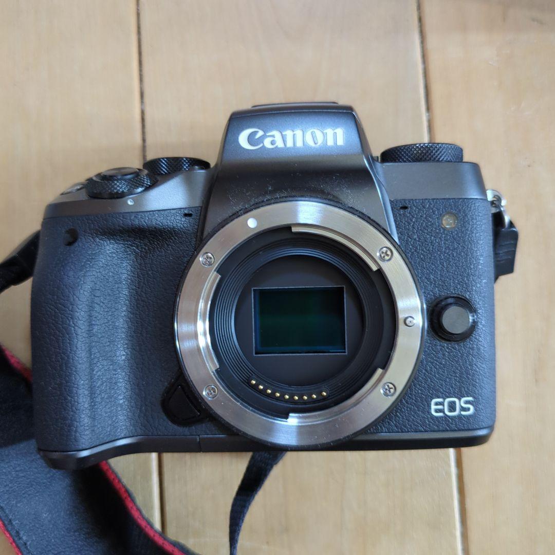 【ジャンク】【動作確認済】Canon EOS M5 カメラ本体とズームレンズ2本