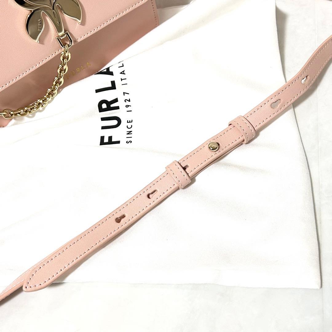 美品 FURLA フルラ チューベローザ ミニ クロスボディバッグ 美品 FURLA フルラ チューベローザ ミニ クロスボディバッグ