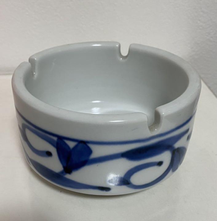 新品 : 砥部焼 灰皿
