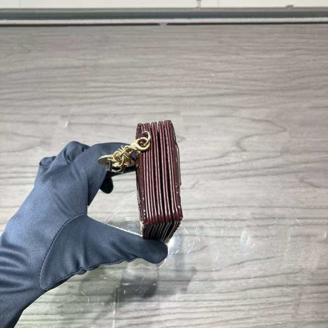 ディオール チェリー パテントレザー 小銭入れ f w