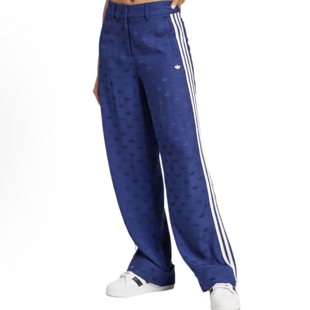 新品XS Adidasトラックパンツ レディース ダークネイビー IX0938