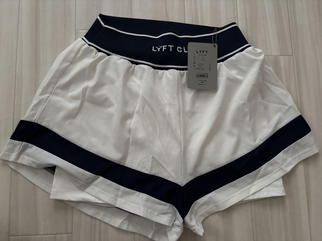 LYFT WAIST RIB FLARE SHORTS ホワイト LYFT WAIST RIB FLARE SHORTS ホワイト