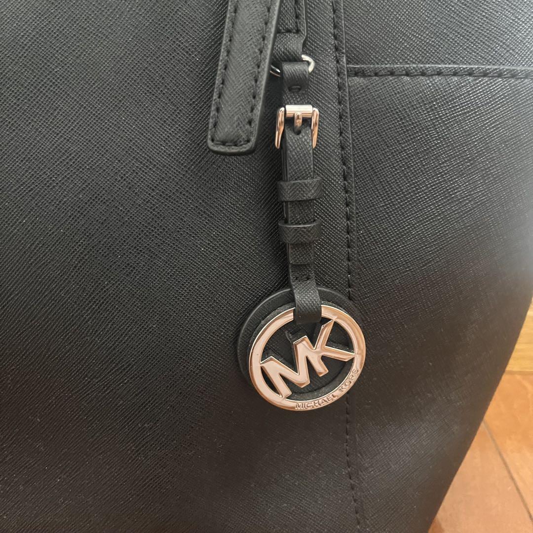 MICHAEL KORS ブラック トートバッグ